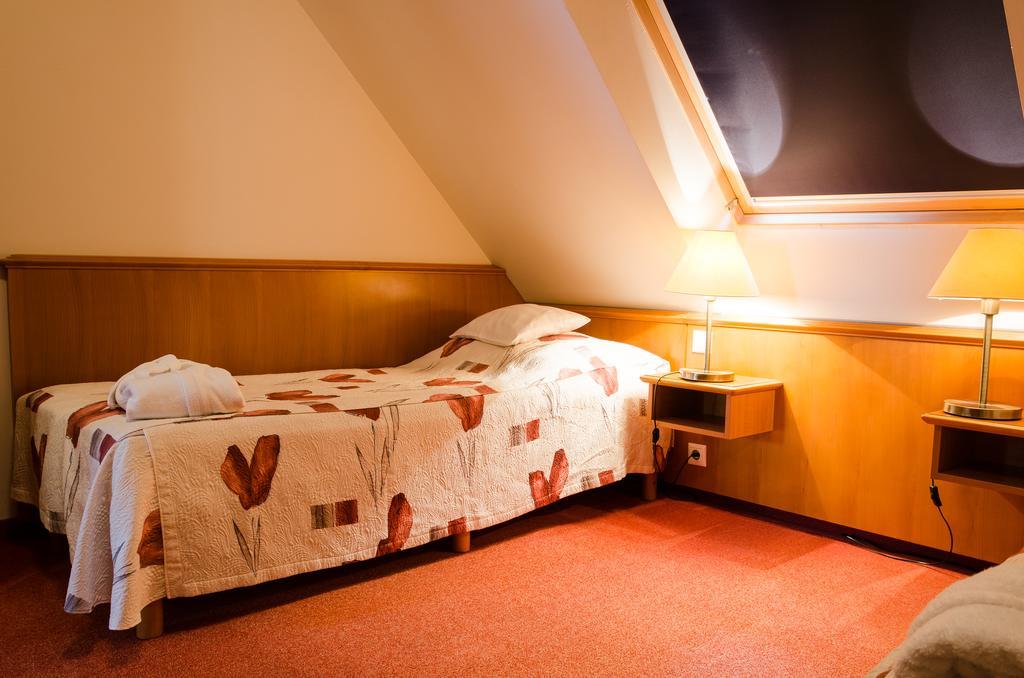 Hôtel Kehida Hertelendy Haz à Kehidakustány Extérieur photo