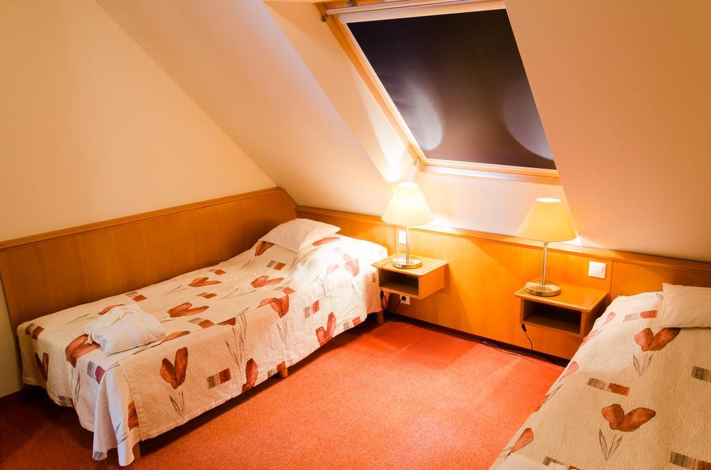 Hôtel Kehida Hertelendy Haz à Kehidakustány Extérieur photo